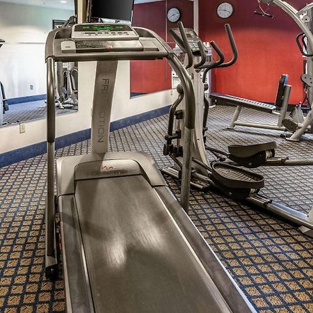 Quality Inn & Suites Seville Luaran gambar